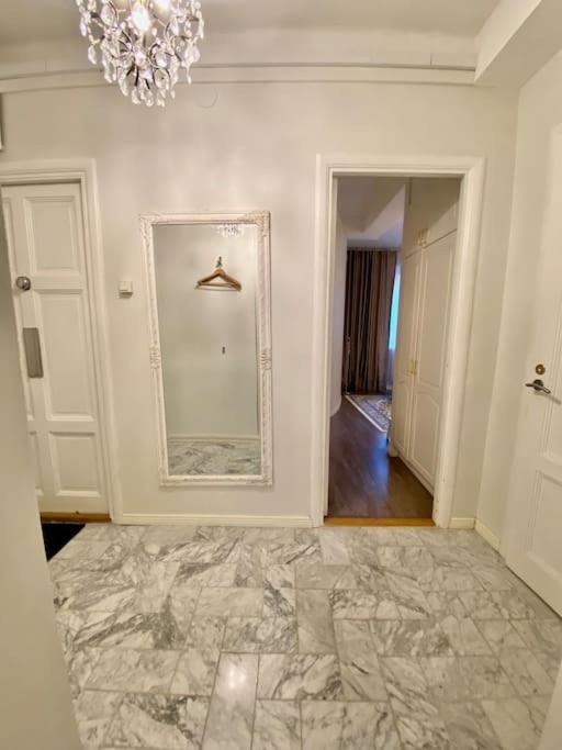 Glorious Apartment In Hakaniemi Helsingfors Eksteriør bilde